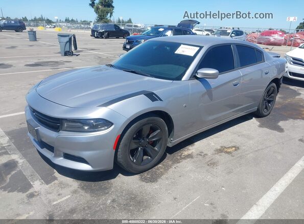 2C3CDXHG6GH178999 2016 DODGE CHARGER Silver Vista tres cuartos delantera izquierda