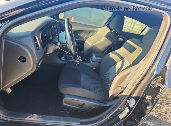 2C3CDXHG6PH611592 2023 DODGE CHARGER Черный Вид салона спереди