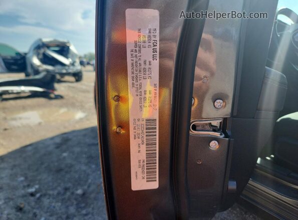 2C3CDXHG7JH210494 2018 DODGE CHARGER Серый Вид наклейки с VIN-кодом