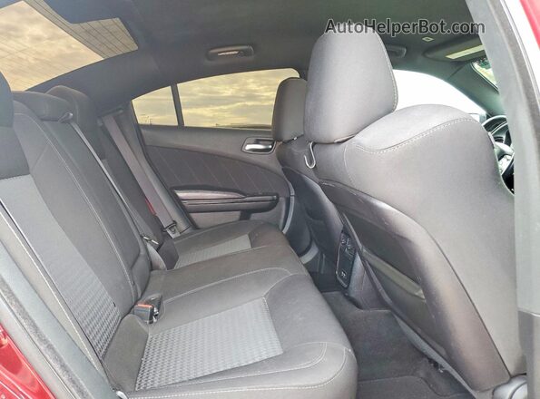 2C3CDXHG7KH737937 2019 DODGE CHARGER Красный Вид задних сидений