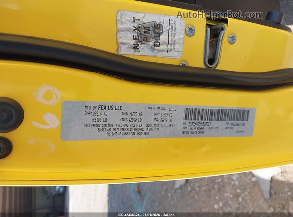 2C3CDXHG8HH528683 2017 DODGE CHARGER Yellow Vista del compartimento del motor