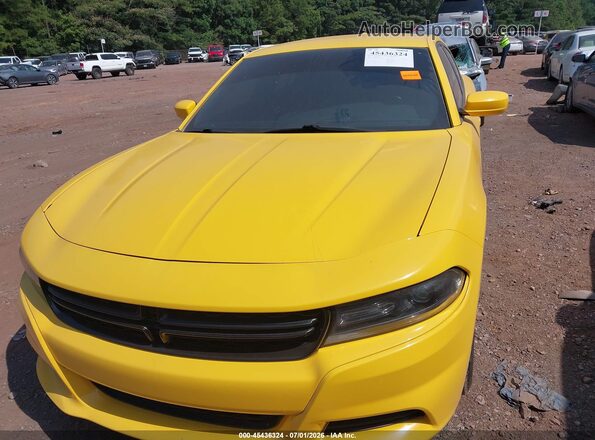 2C3CDXHG8HH528683 2017 DODGE CHARGER Yellow Vista frontal
