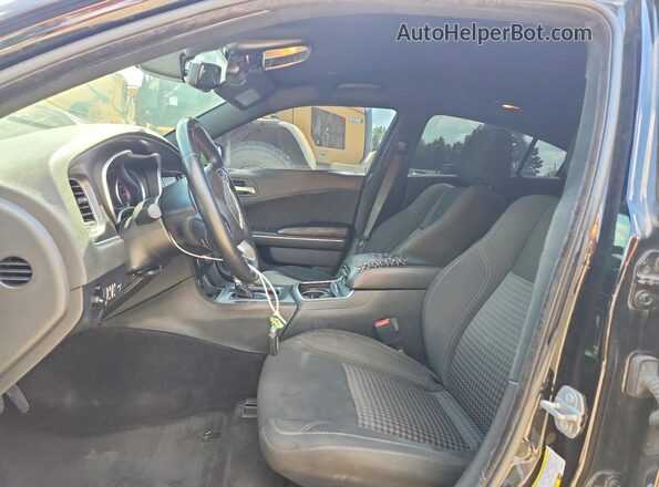 2C3CDXHG8JH134977 2018 DODGE CHARGER Black Front interior view