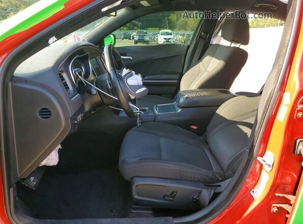 2C3CDXHG8JH335231 2018 DODGE CHARGER Two Tone Vista interior delantera
