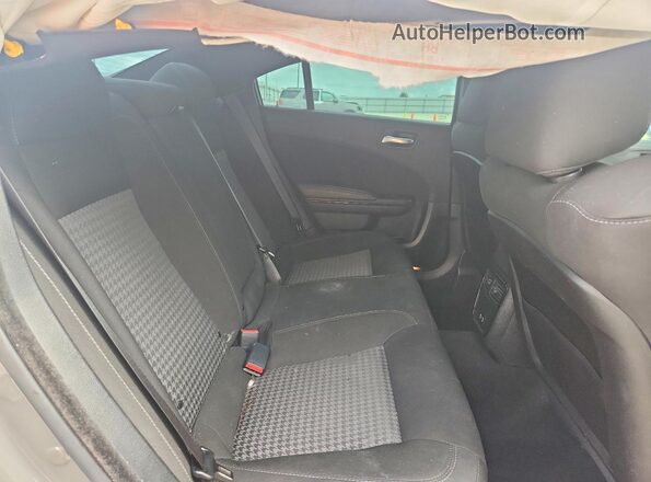 2C3CDXHG8PH647302 2023 DODGE CHARGER Gray Vista de los asientos traseros