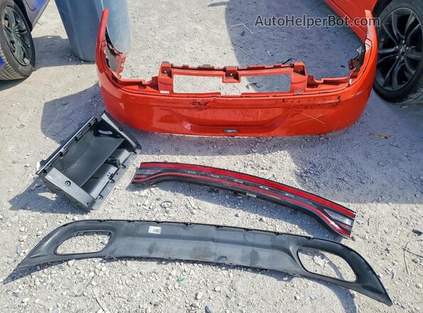 2C3CDXHG9HH585197 2017 DODGE CHARGER Red VIN կոդի պիտակի տեսք
