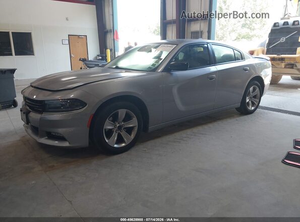 2C3CDXHG9JH124491 2018 DODGE CHARGER Silver Передня ліва чверть
