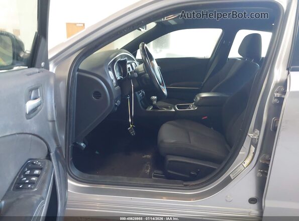 2C3CDXHG9JH124491 2018 DODGE CHARGER Silver Вид салону спереду