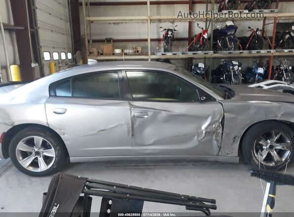 2C3CDXHG9JH124491 2018 DODGE CHARGER Silver Вид задньої частини салону