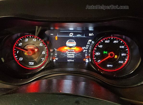 2C3CDXJG3PH675938 2023 DODGE CHARGER Silver ხელსაწყოთა პანელის ხედი