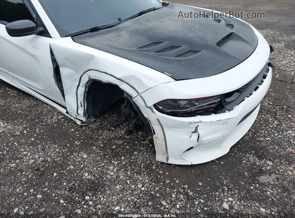 2C3CDXJG4JH160924 2018 DODGE CHARGER White Вид спереду