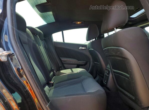 2C3CDXJG5JH190000 2018 DODGE CHARGER Black უკანა სავარძლების ხედი