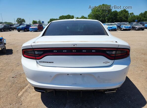 2C3CDXJG8JH189360 2018 DODGE CHARGER White Հետևի տեսք