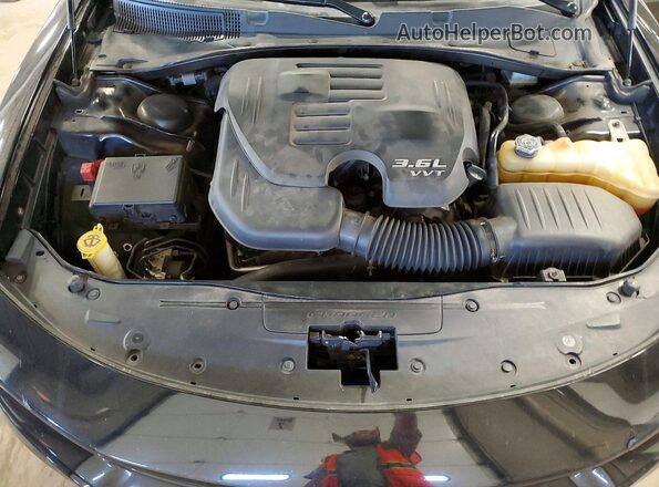 2C3CDXJG9JH235665 2018 DODGE CHARGER Черный Вид задней части салона
