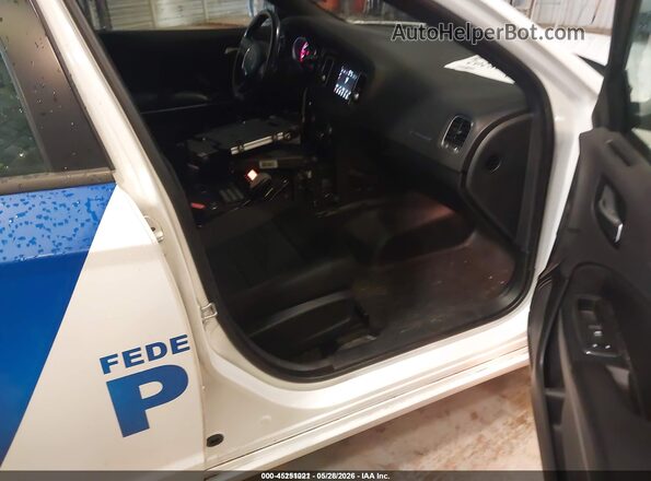 2C3CDXKT2KH514629 2019 DODGE CHARGER White Widok wnętrza z przodu