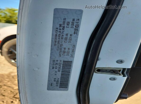 2C3CDXKT3KH518088 2019 DODGE CHARGER White Vista del compartimento del motor