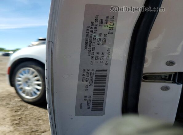2C3CDXKT3KH622449 2019 DODGE CHARGER White Widok komory silnika