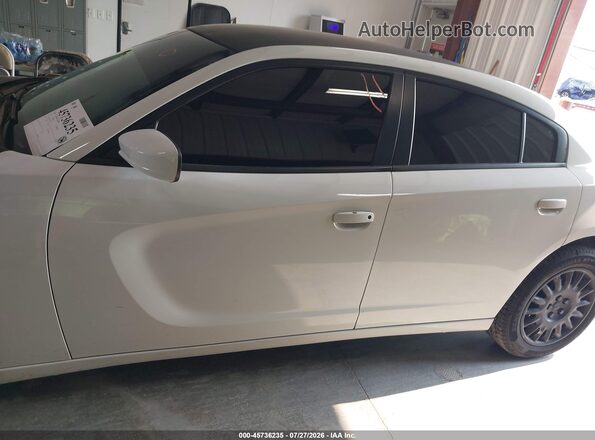 2C3CDXKT6KH722271 2019 DODGE CHARGER White 360 interior view
