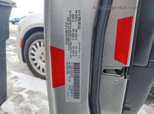 2C3CDXKT9KH529726 2019 DODGE CHARGER Серебряный Вид подкапотного пространства