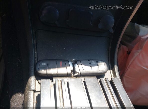 2C3CDXKT9KH676693 2019 DODGE CHARGER Silver Vista del salpicadero