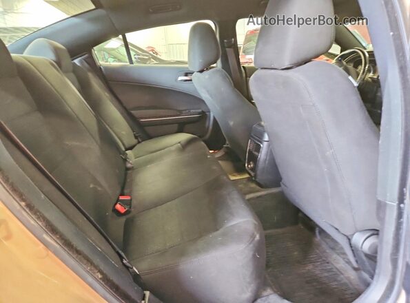 2C3CDXKTXKH683815 2019 DODGE CHARGER Tan Вид задніх сидінь
