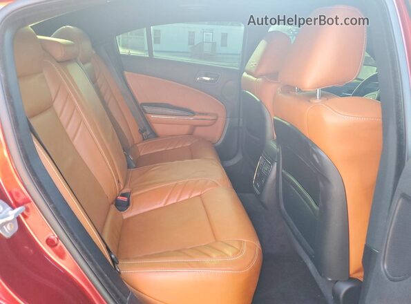 2C3CDXL90JH237870 2018 DODGE CHARGER Burgundy Vista de los asientos traseros