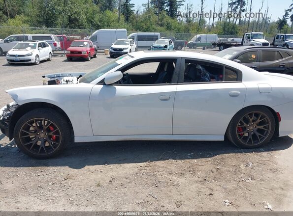 2C3CDXL91GH192012 2016 DODGE CHARGER Белый Вид задней части салона