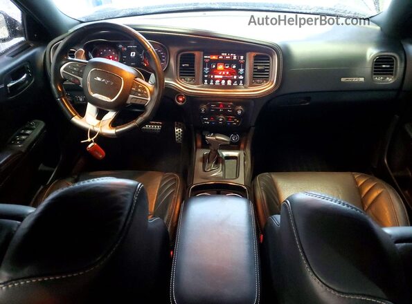 2C3CDXL9XKH540642 2019 DODGE CHARGER Белый Вид панели приборов