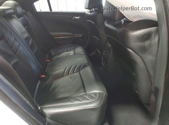 2C3CDXL9XKH540642 2019 DODGE CHARGER Белый Вид задних сидений