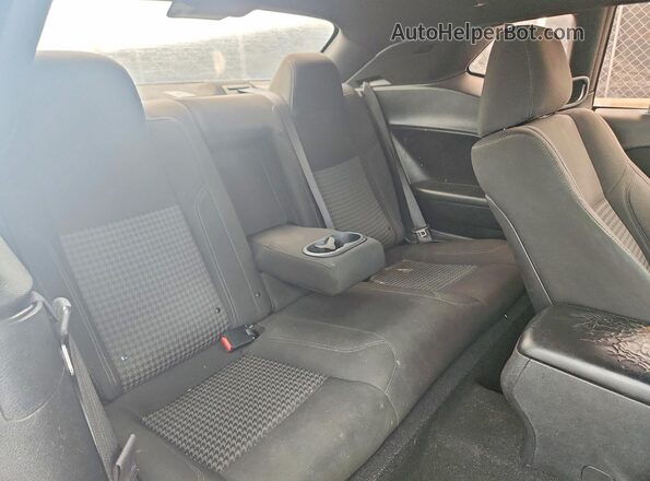 2C3CDZAG0KH675058 2019 DODGE CHALLENGER Gray Vista de los asientos traseros