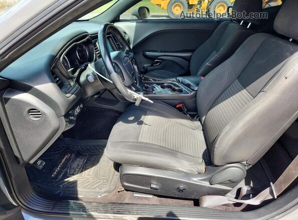 2C3CDZAG1GH336624 2016 DODGE CHALLENGER Gray წინა სალონის ხედი