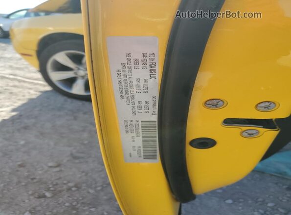2C3CDZAG1JH305106 2018 DODGE CHALLENGER Yellow Engine compartment view