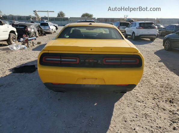 2C3CDZAG1JH305106 2018 DODGE CHALLENGER Yellow Rear view