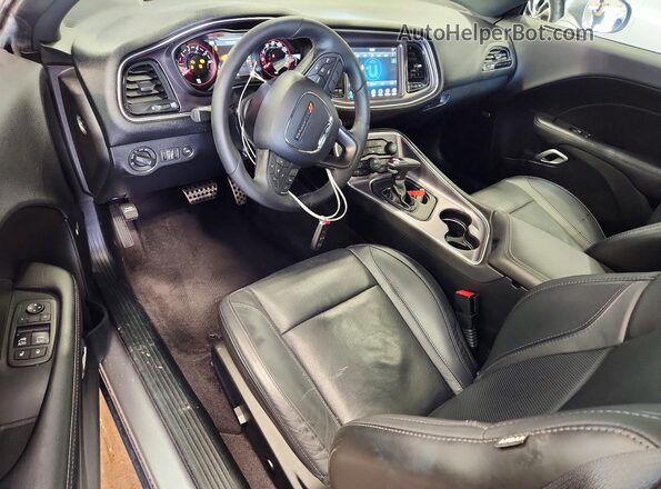 2C3CDZAG2HH601195 2017 DODGE CHALLENGER Gray Dashboard view
