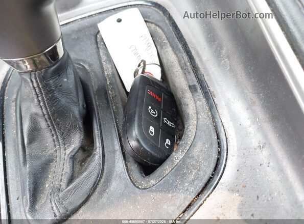2C3CDZAG2KH619977 2019 DODGE CHALLENGER Black Widok deski rozdzielczej