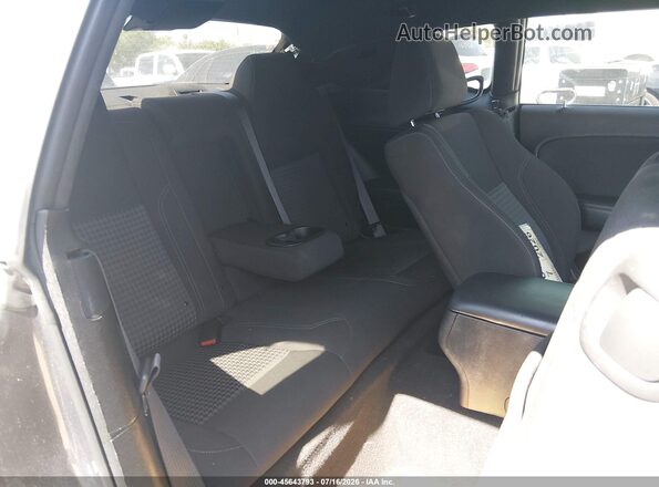 2C3CDZAG2PH573977 2023 DODGE CHALLENGER Silver VIN sticker view