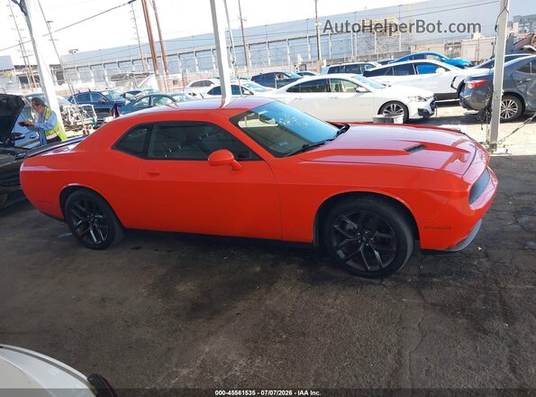 2C3CDZAG2PH586941 2023 DODGE CHALLENGER Orange Սալոնի հետևի տեսք