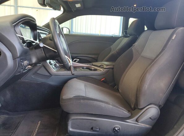 2C3CDZAG3GH158473 2016 DODGE CHALLENGER Черный Вид салона спереди