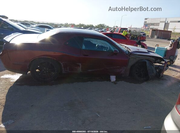 2C3CDZAG3HH598131 2017 DODGE CHALLENGER Maroon Вид задньої частини салону