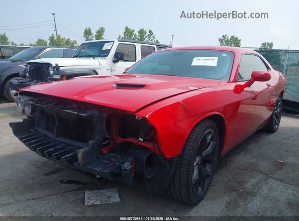 2C3CDZAG3JH315944 2018 DODGE CHALLENGER Red Przód lewy