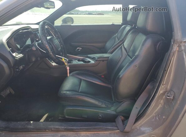 2C3CDZAG3JH322215 2018 DODGE CHALLENGER Charcoal Front interior view
