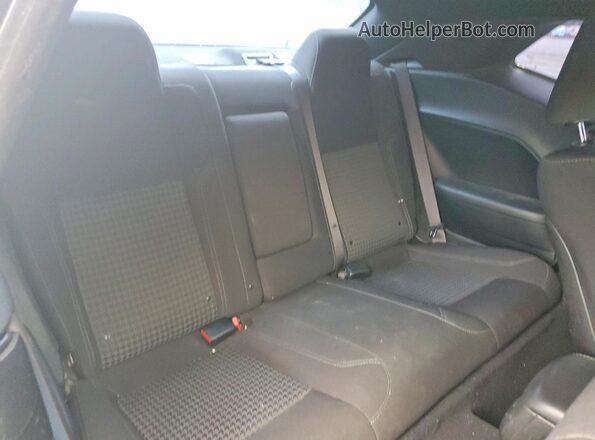 2C3CDZAG3KH623133 2019 DODGE CHALLENGER Gray უკანა სავარძლების ხედი