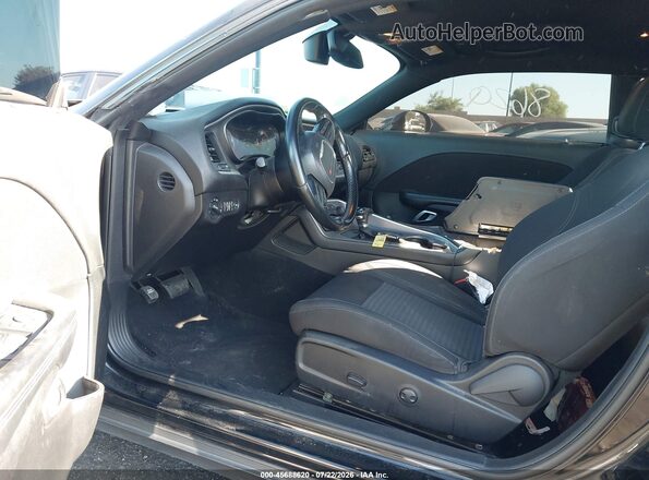 2C3CDZAG3NH108461 2022 DODGE CHALLENGER Черный Вид салона спереди