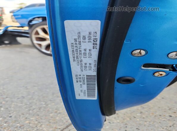 2C3CDZAG4GH162953 2016 DODGE CHALLENGER Blue Vista del compartimento del motor