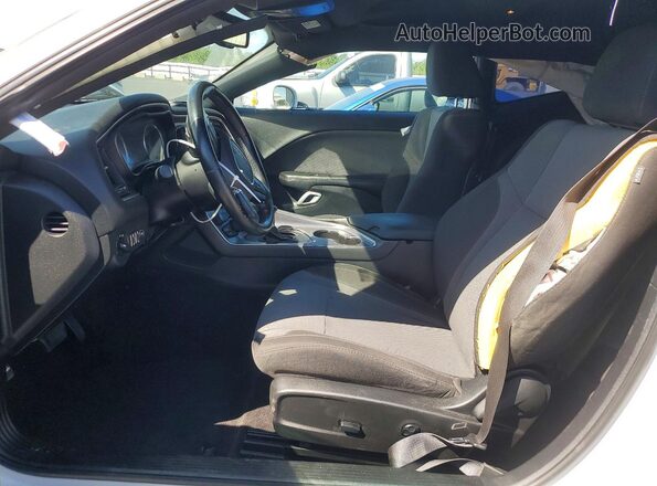 2C3CDZAG4GH323446 2016 DODGE CHALLENGER White Front interior view