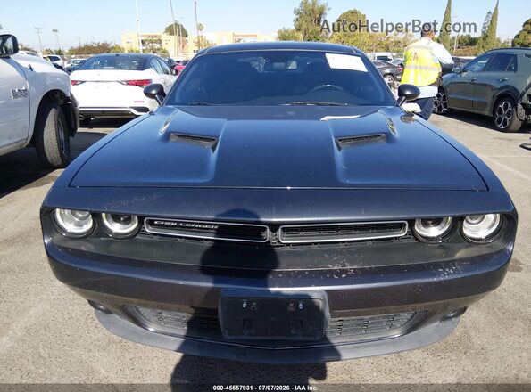 2C3CDZAG4HH503043 2017 DODGE CHALLENGER Черный Вид щитка приборов