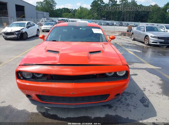 2C3CDZAG4HH527438 2017 DODGE CHALLENGER Orange Առջևի վահանակի տեսք