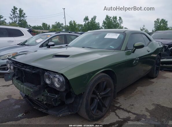 2C3CDZAG4JH161986 2018 DODGE CHALLENGER Green Առջևի ձախ երեք քառորդ տեսարան