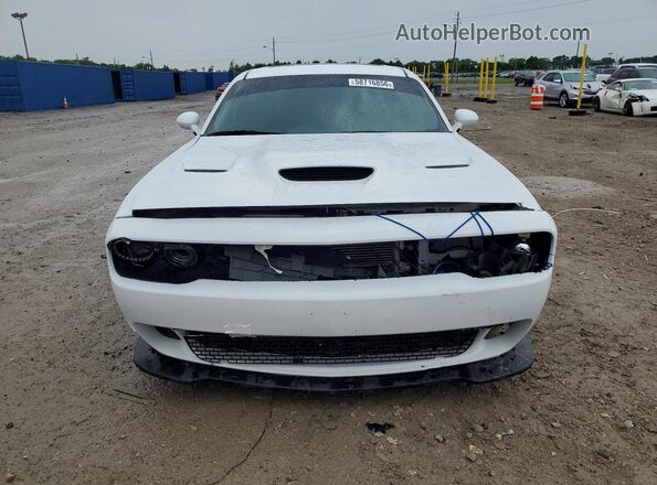 2C3CDZAG4JH259240 2018 DODGE CHALLENGER White Front view