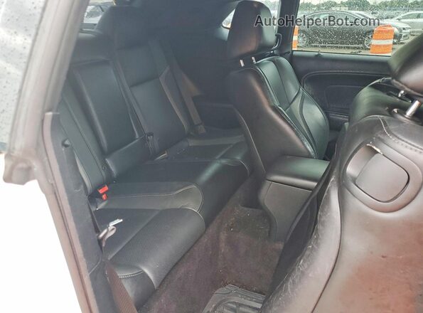2C3CDZAG4JH259240 2018 DODGE CHALLENGER White Rear seats view